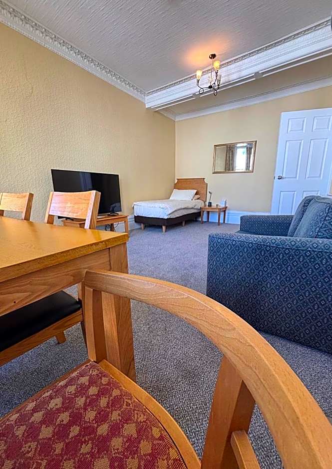 Welbeck Hotel & Apartments IOM