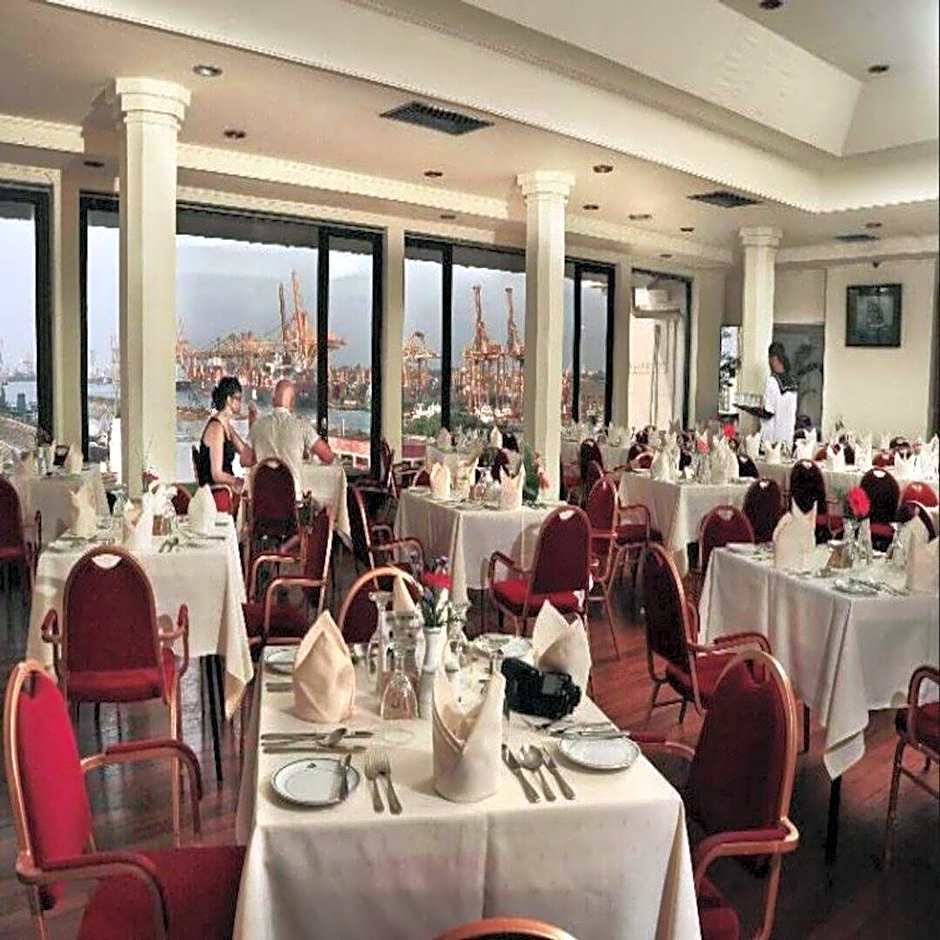 Grand Oriental Hotel