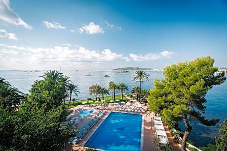 THB Los Molinos Adults Only