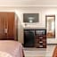 Diamond Bell Inn & Suites