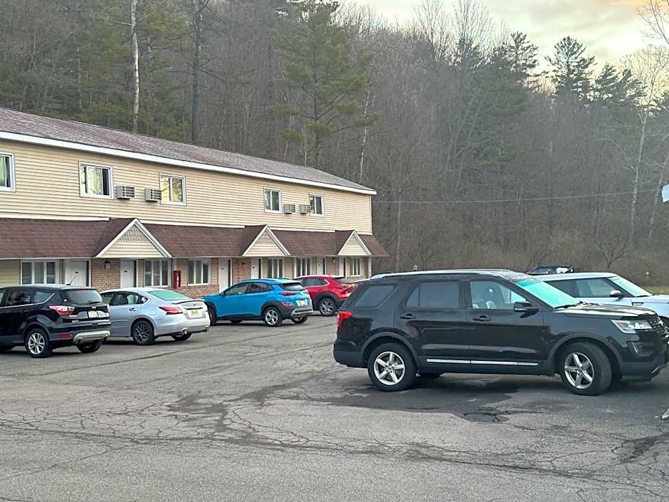 Economy Inn
