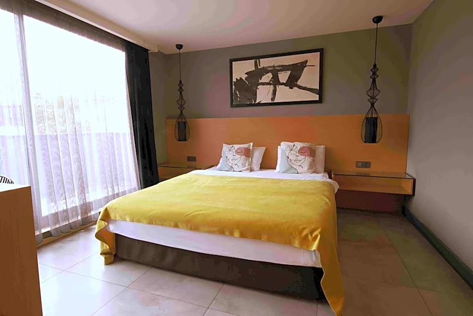 Loft 1502 Hotel