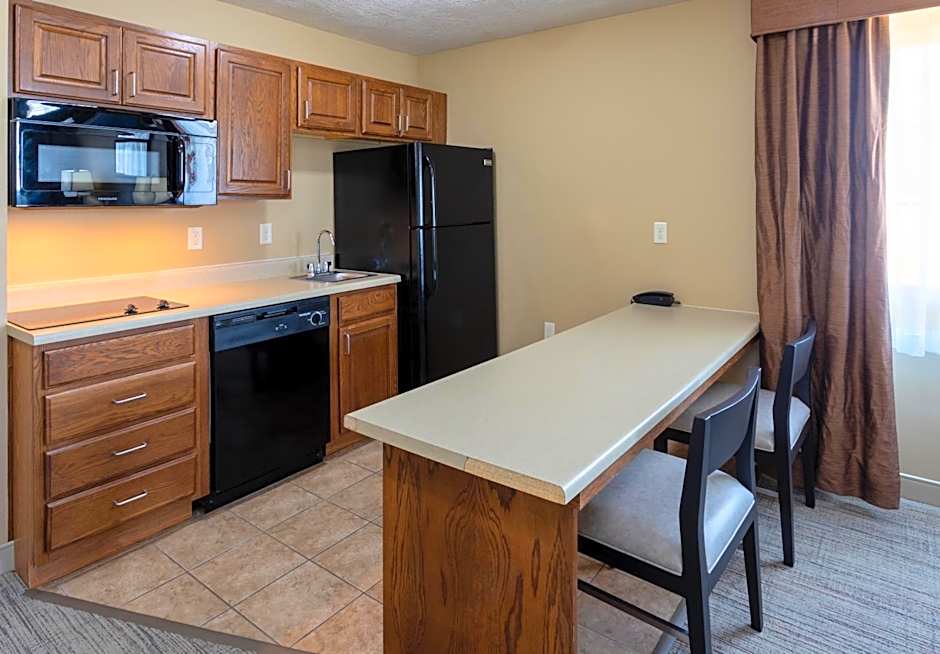 GrandStay Inn & Suites of Luverne