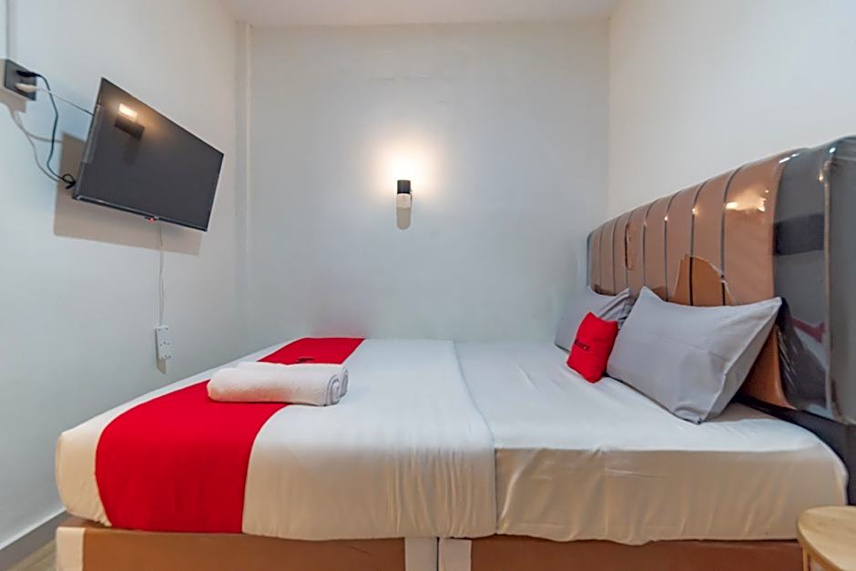 RedDoorz Syariah near KBC Batam Centre