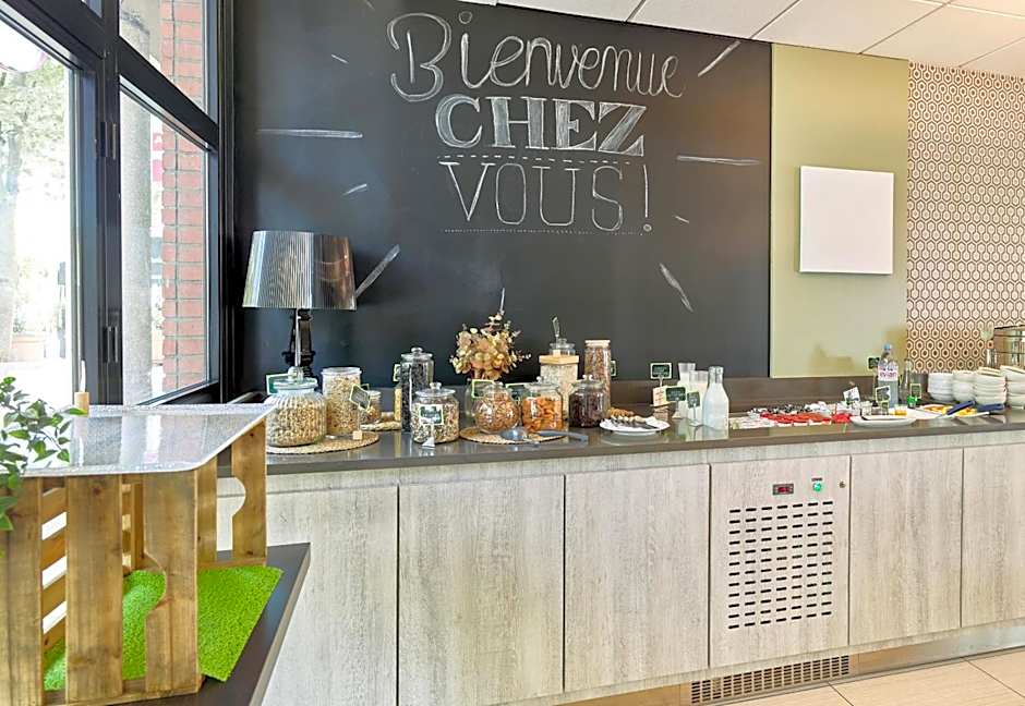 B&B HOTEL Saint-Quentin-en-Yvelines Centre Gare 4 etoiles