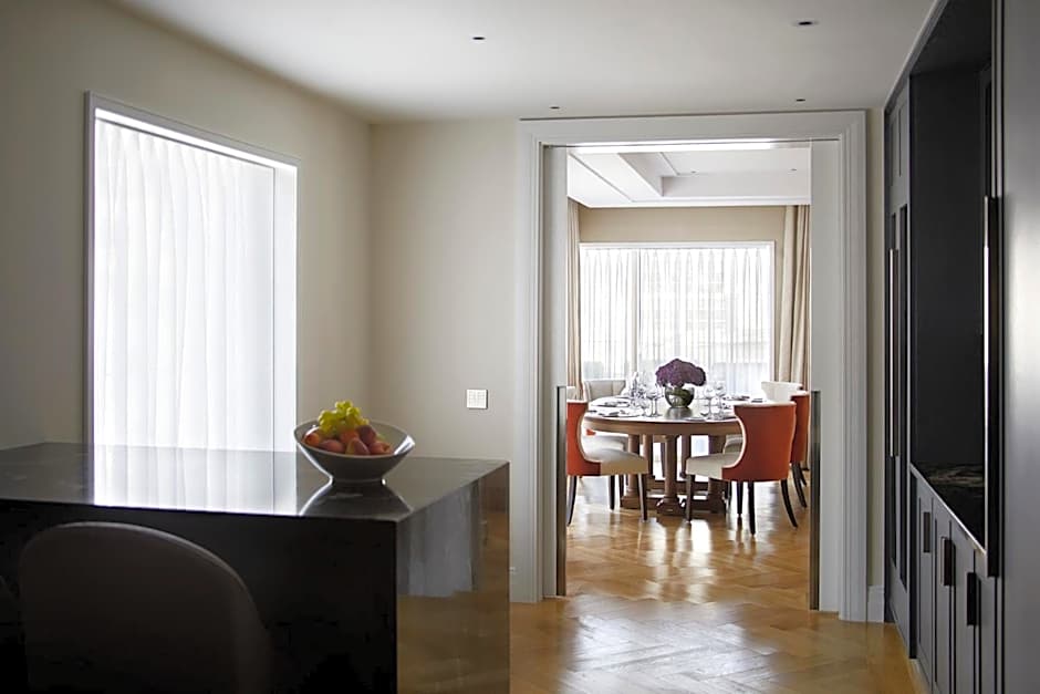 Four Seasons Hotel London at Ten Trinity Square