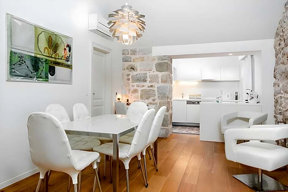 Divota Apartment Hotel