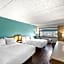 The Harborview on Lake Michigan, an Ascend Collection Hotel