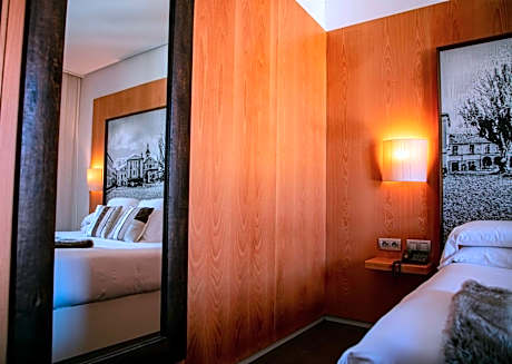 Double Room with King size Bed and Whirlpool