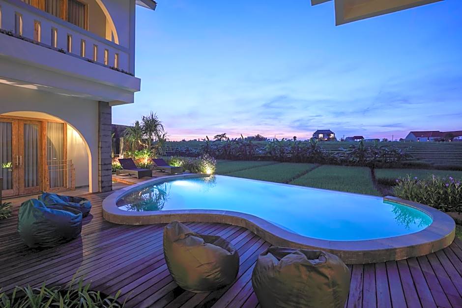 MAHALONA BALI STAY