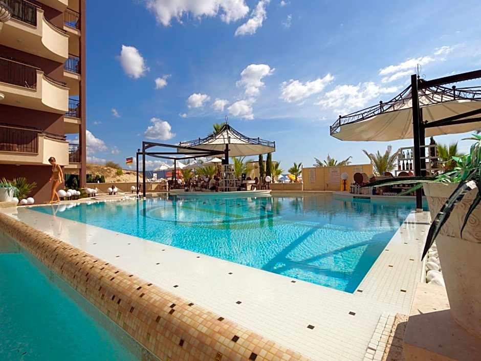 Hotel Golden Ina - All Inclusive - Beachfront