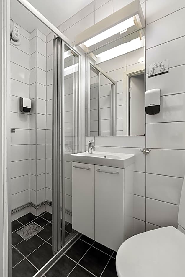 Enter Backpack Hotel