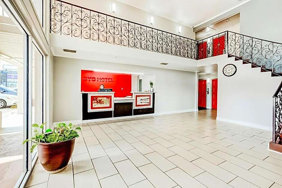 Photo 1 of 46 of OYO Hotel Tyler Northwest Mineola Hwy
