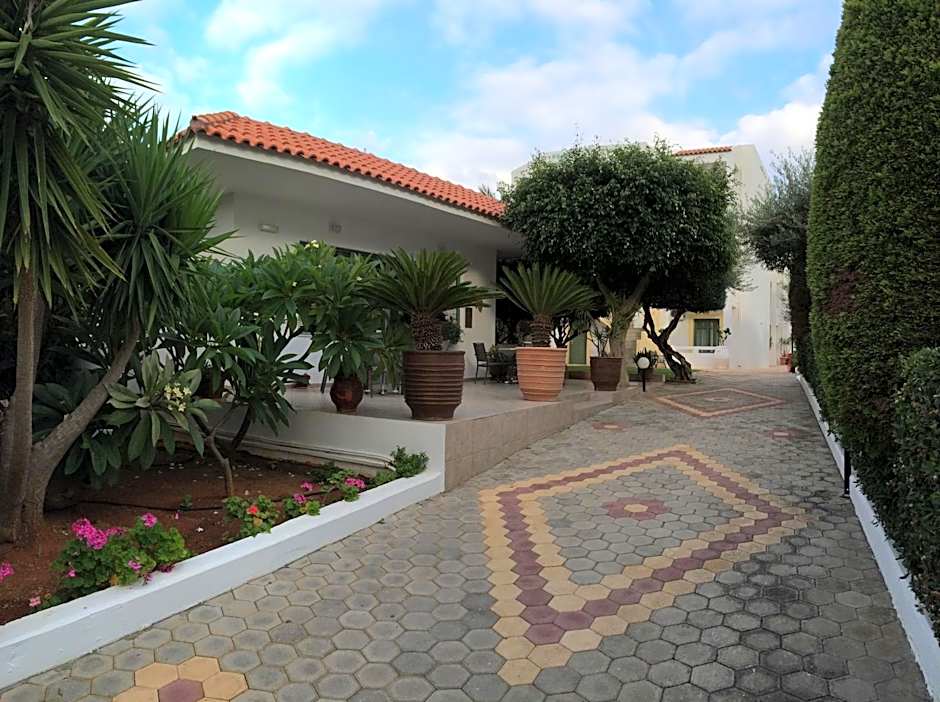 Nikolas Villas Appartments