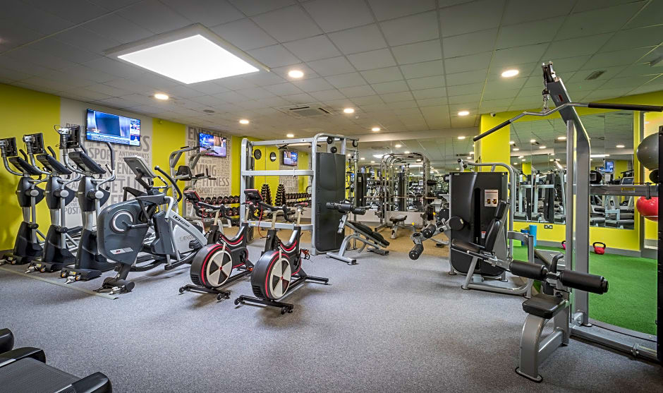 Springhill Court Hotel