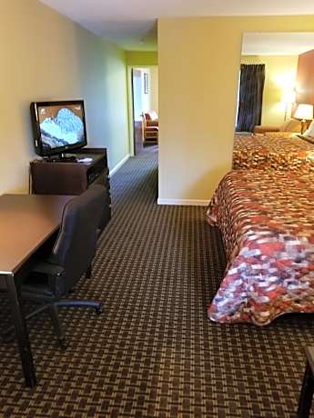 King Suite with Spa Bath