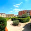 Appart'Hotel Garden & City Rousset