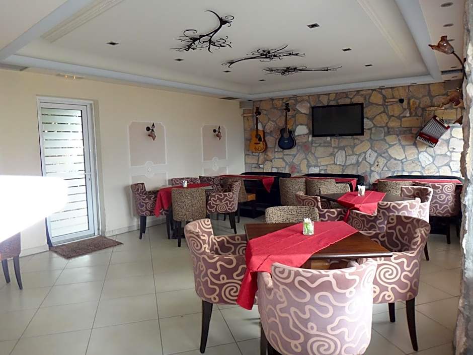 9 Queens Spa Hotel
