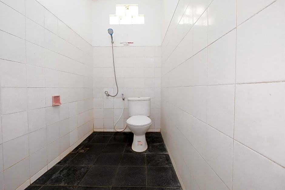 Berlian Abadi Hotel by Sinergi