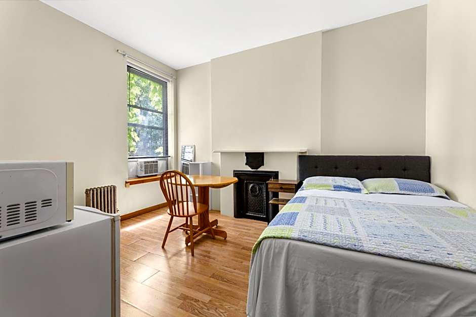 West 30th Street Guest House