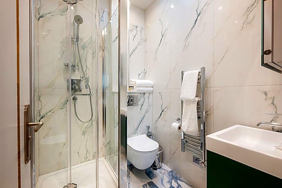 Fountain House Apartments - Hyde Park, London