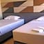 Travelite Hotel Legarda