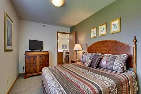 Two-Bedroom King Suite with Sofa Bed