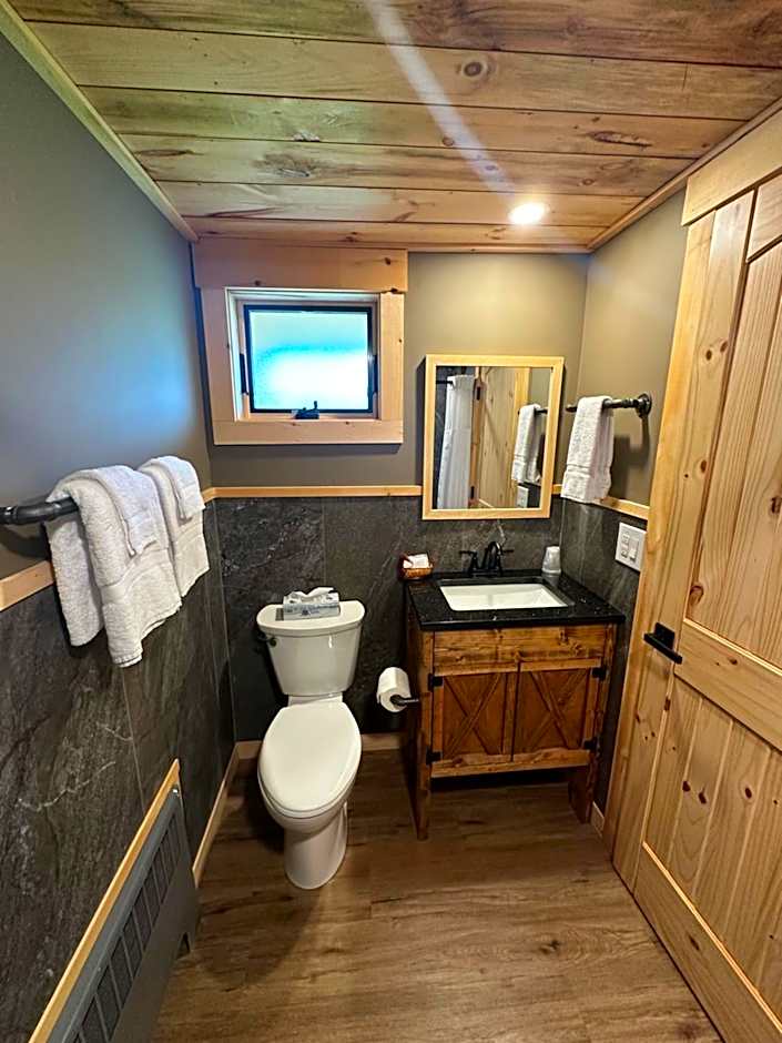 The Lodge at Loon Lake