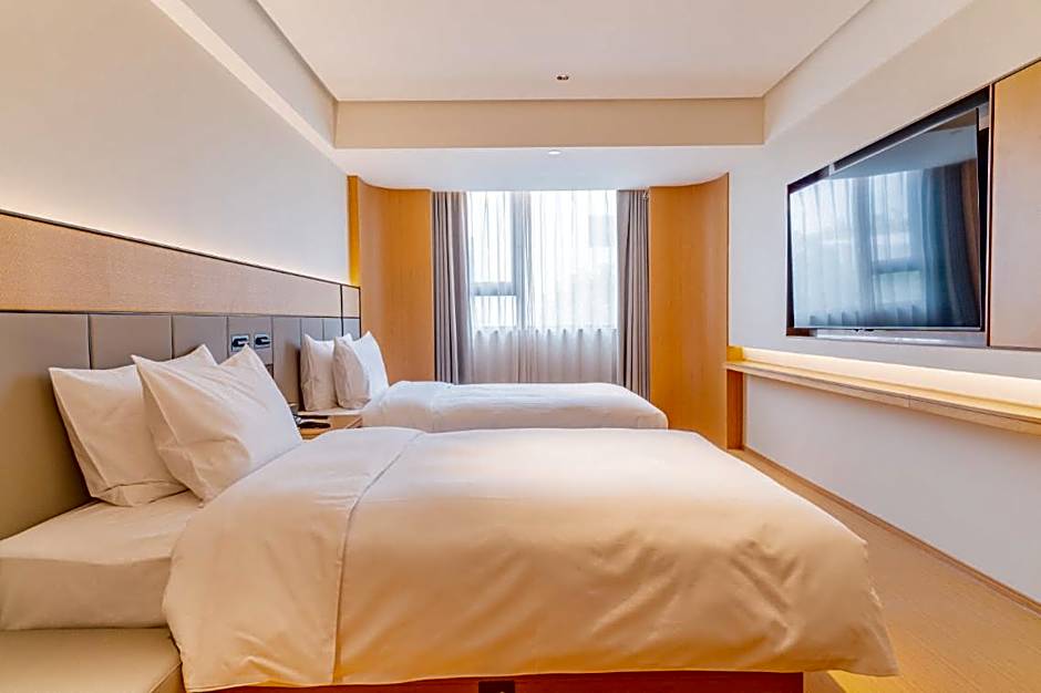 Ji Hotel Wenzhou Yongjia Oubei Center