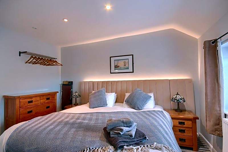 Smugglers Luxury Accommodation