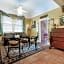 Historic Inn in the Marigny, blocks to French Quarter