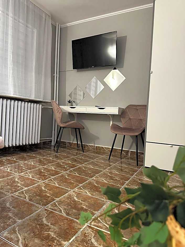 One Room Apartment Decebal