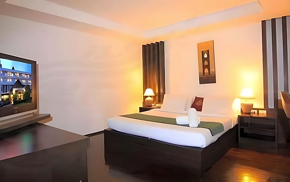 Nana Buri Hotel