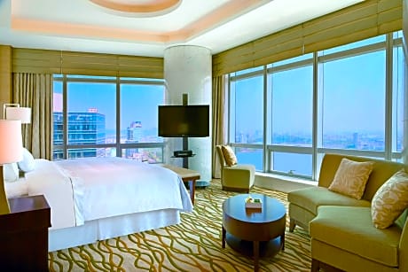 Presidential Suite, 1 Bedroom, Smoking (1 King Bed)