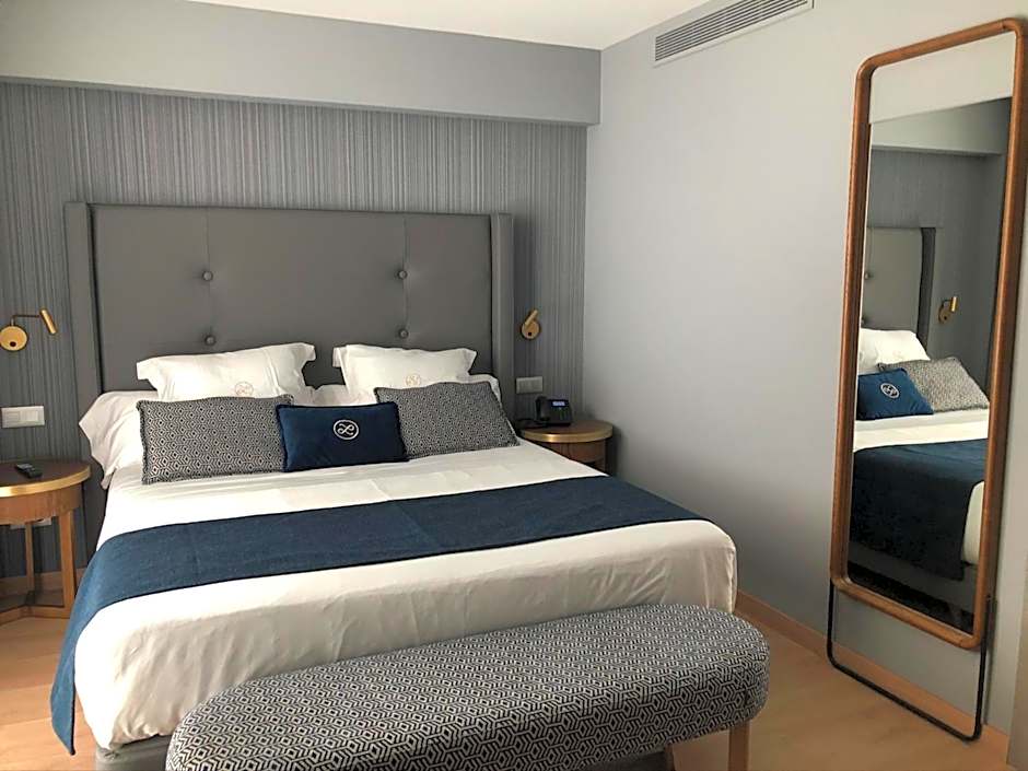 Hotel Lima - Adults Recommended