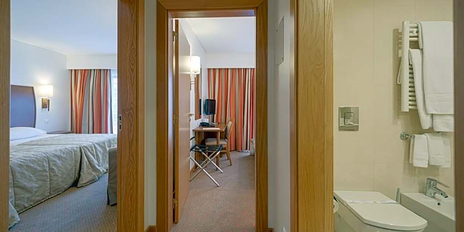 Hotel Cinquentenario & Conference Center