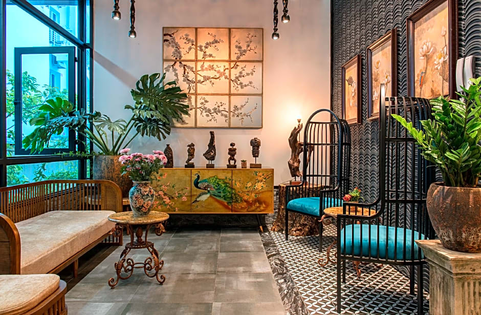 Aaron Boutique Hotel