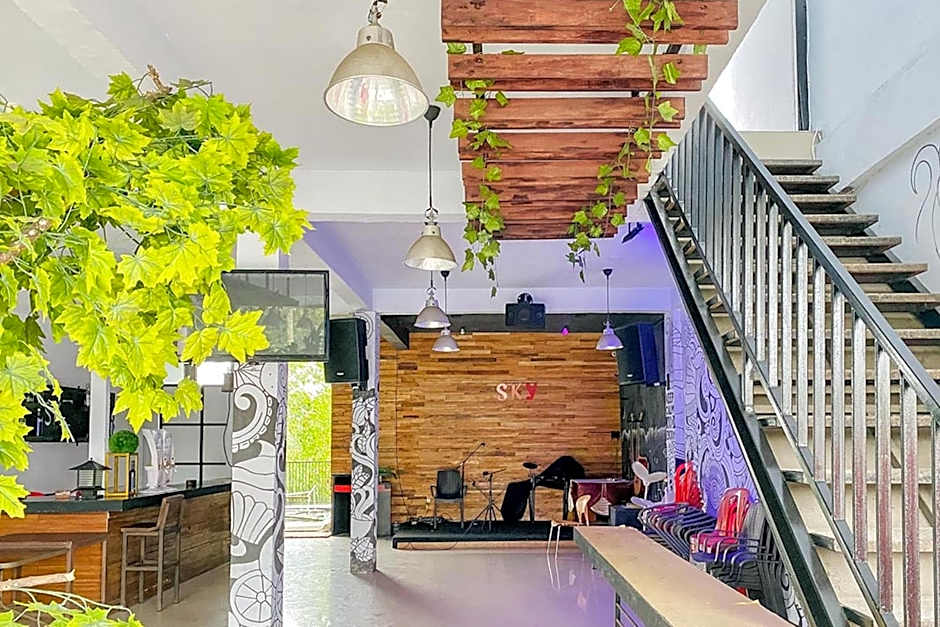 Sky Residence Tomohon Mitra RedDoorz