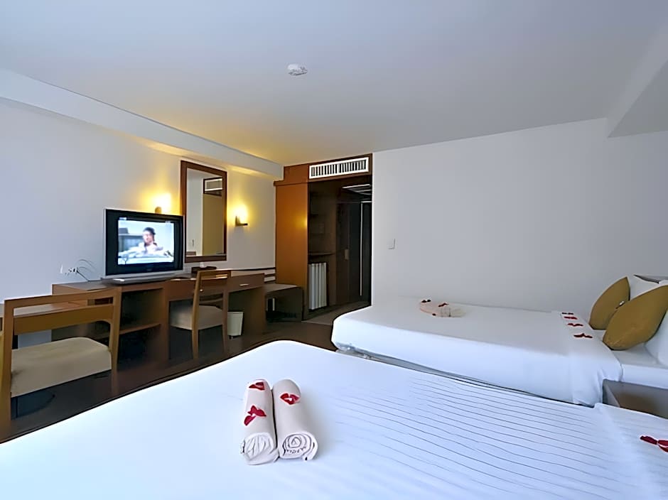 Patong Palace Hotel - SHA Extra Plus