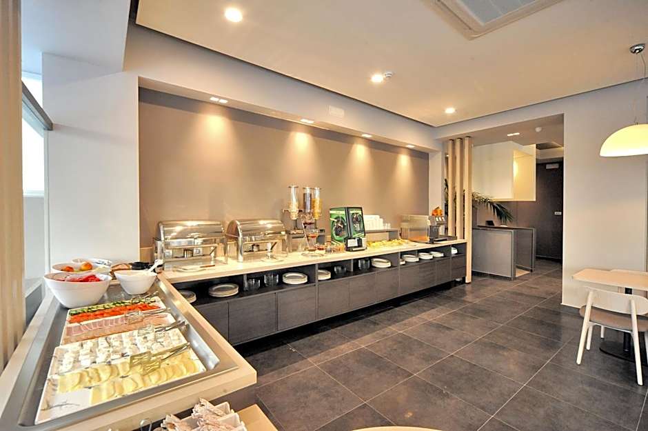 Astron Suites & Apartments