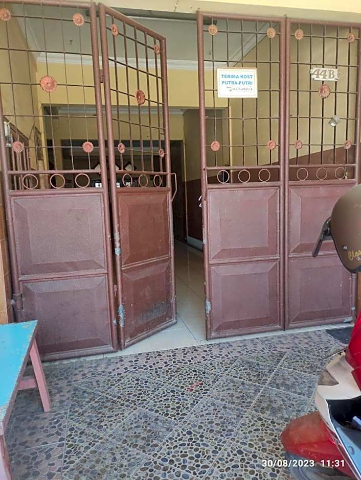 Hotel O Lina Homestay Syariah