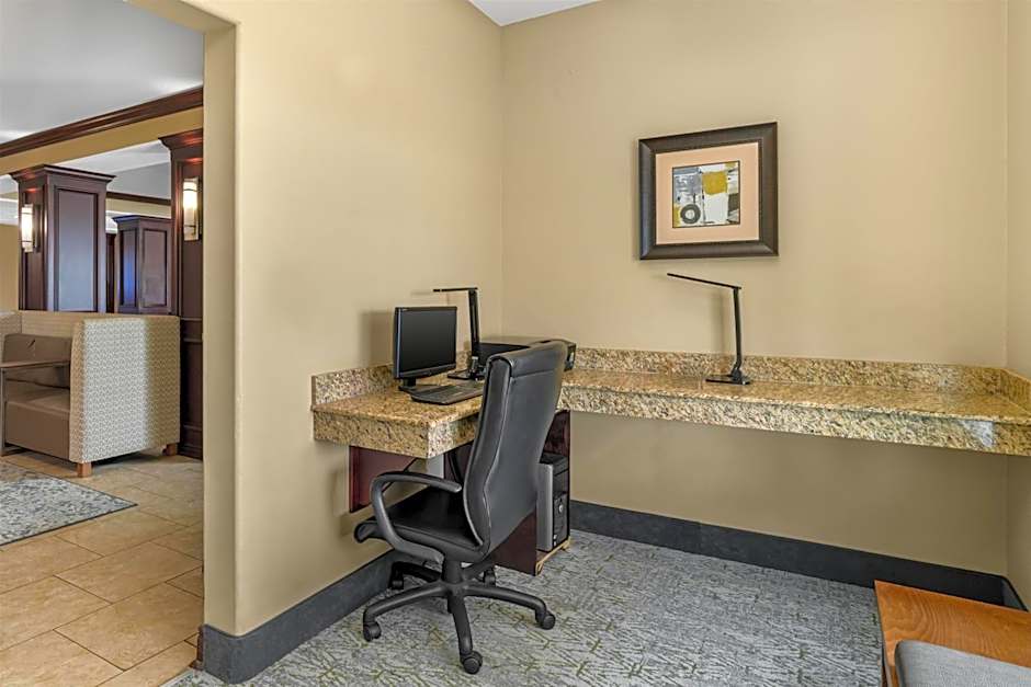 Best Western Plus Chalmette Hotel