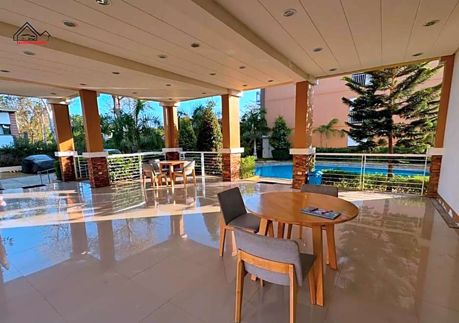 OneBR Condo with Balcony Near Puerto Princesa Airport, FREE POOL & Gym - B2 6Diamond