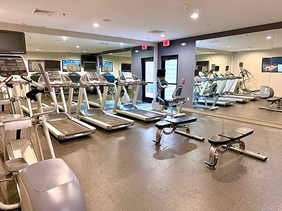 Staybridge Suites Milwaukee West-Oconomowoc By IHG