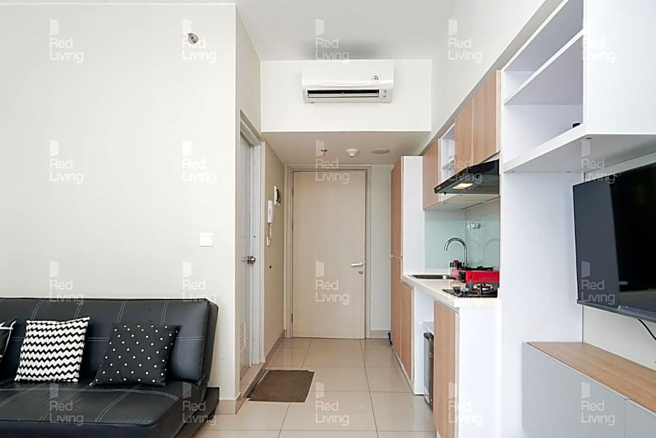 RedLiving Apartemen Springlake Summarecon - Novi Rooms Tower Freesia