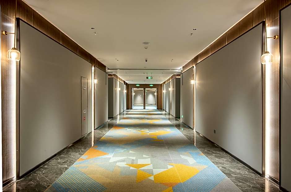 Holiday Inn Express Yinchuan Lanxi Valley Plaza By IHG