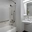 Clarion Pointe - Greensboro Coliseum Area