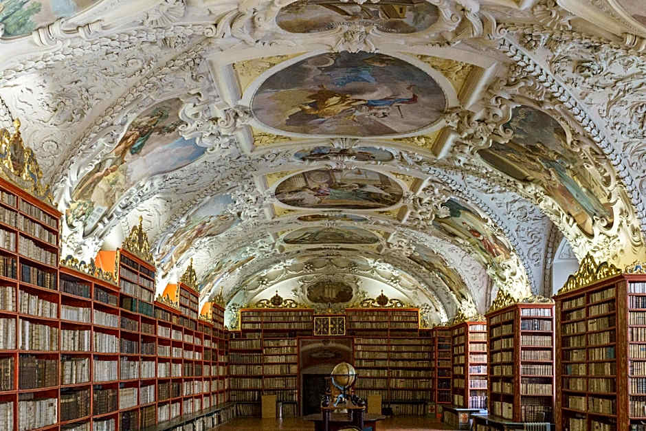 The Golden Wheel Boutique Hotel