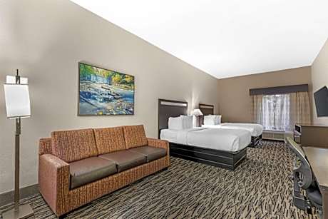 Queen Room with Two Queen Beds and Sofa