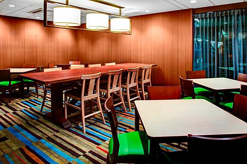 Fairfield Inn & Suites by Marriott Los Angeles LAX/El Segundo